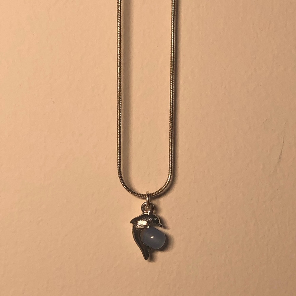 Dolphin charm necklace.🤩🐬